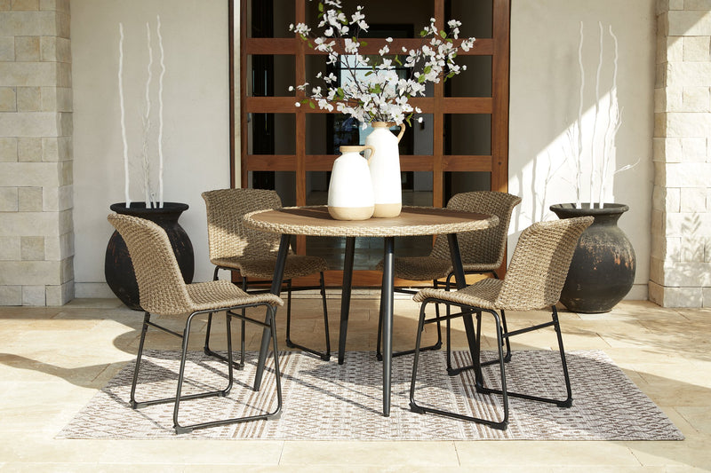 Amaris 5-Piece Outdoor Dining Package